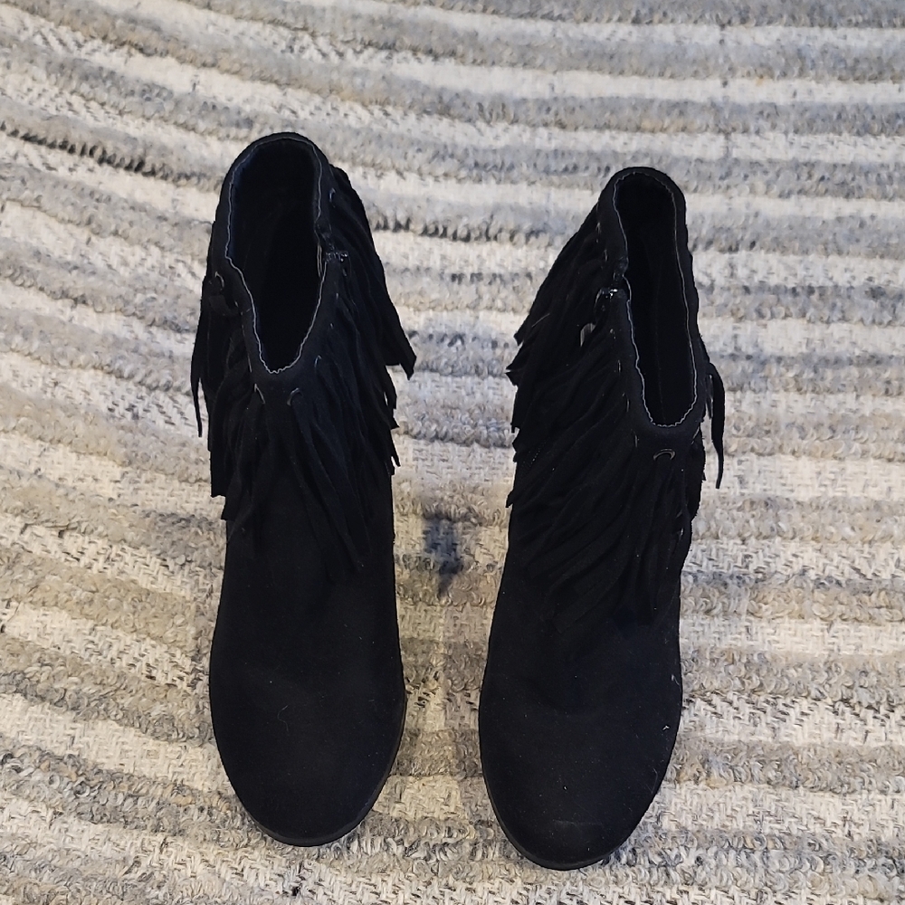 Elegant Black Fringe Ankle Booties